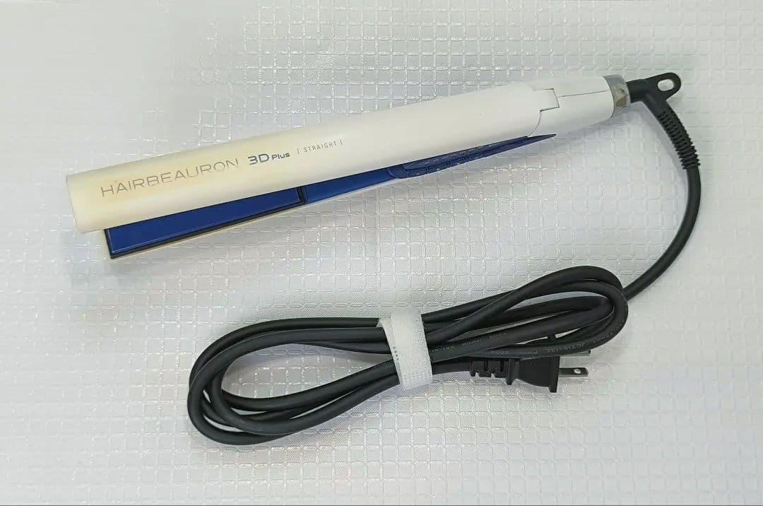 ヘアビューロン 3D Plus ストレート　リュミエリーナ ヘアアイロン　92
