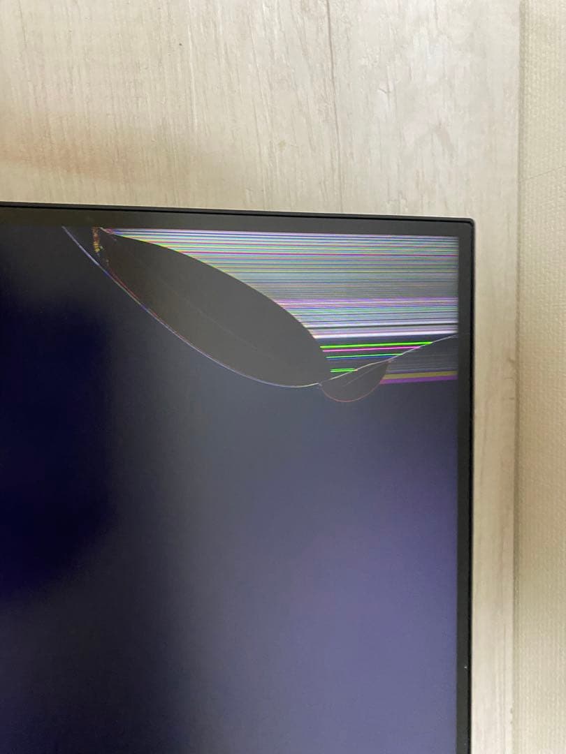 【Amazon限定】Dell S2721QS 27インチ 4K モニターひび割れ