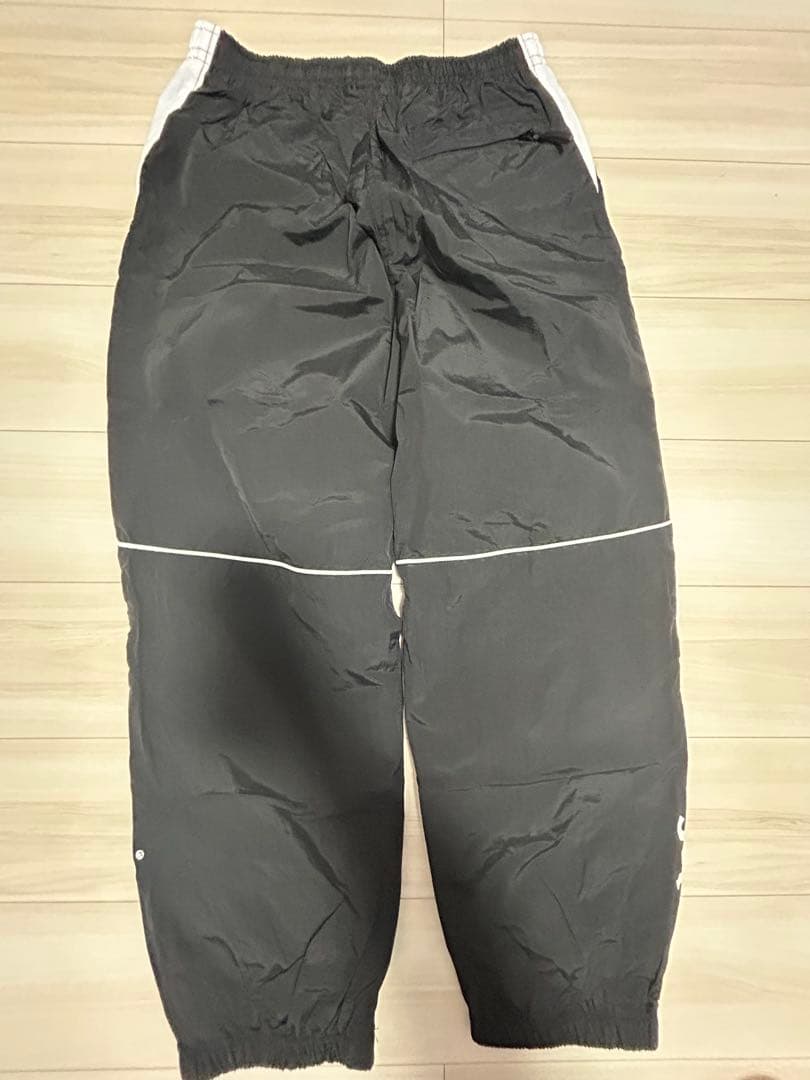 ジャケット・アウター supreme umbro track pant black