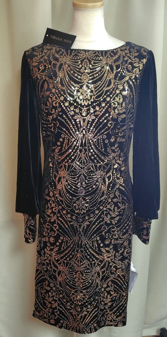 TADASHI SHOJI ベルベットスパンコールワンピース