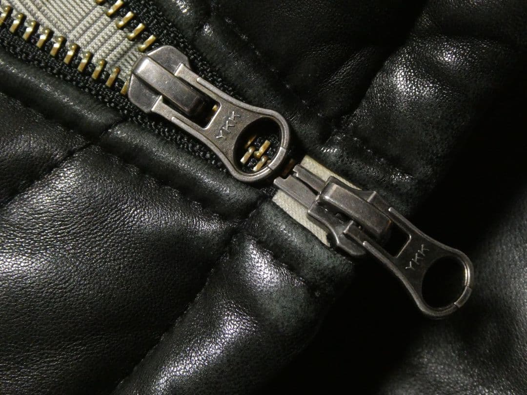 美品！Wind Armorラムレザーダウンベスト黒ブラック