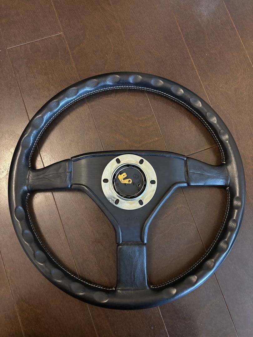 ユーノス　ロードスター　MOMO 純正レザー　　ステアリング　ハンドル　NA