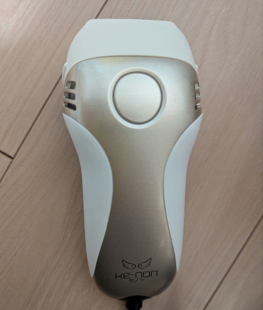 ケノン8.0　眉毛脱毛器付き　カートリッジ4つ