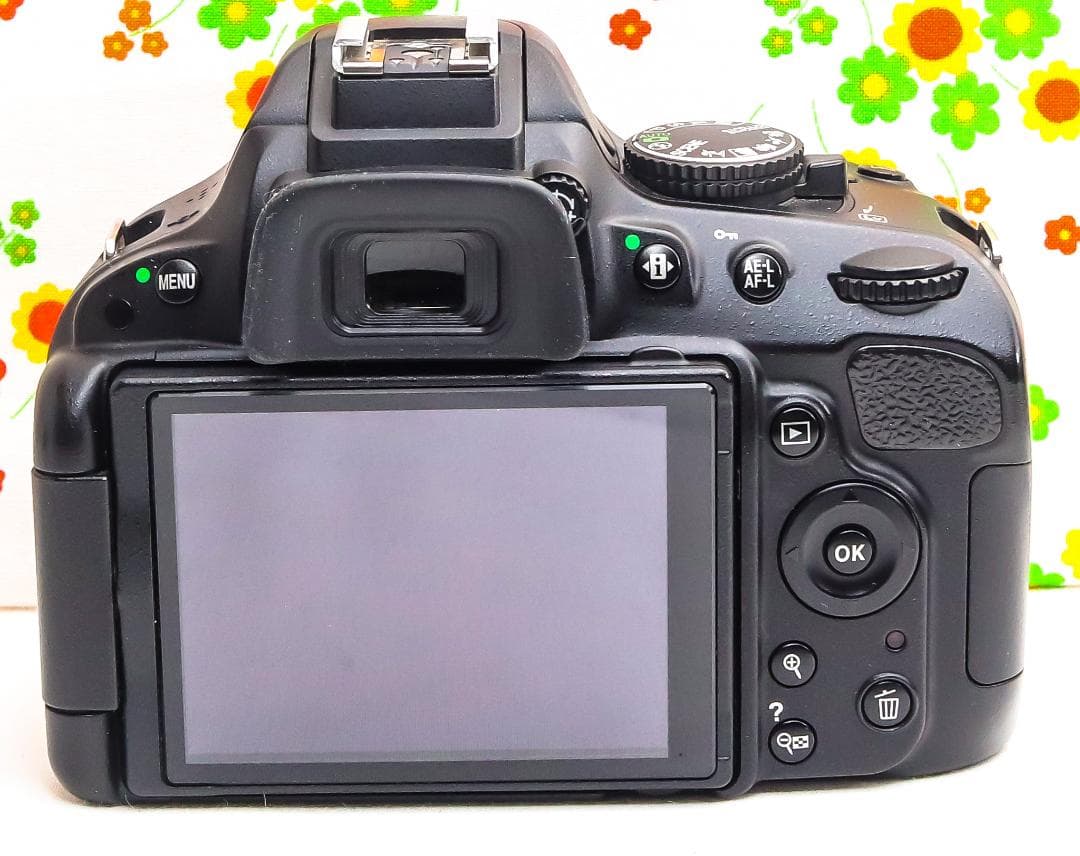 美品 Nikon D5100☆スマホに送れる！☆人気一眼レフ☆デジタル一眼レフ