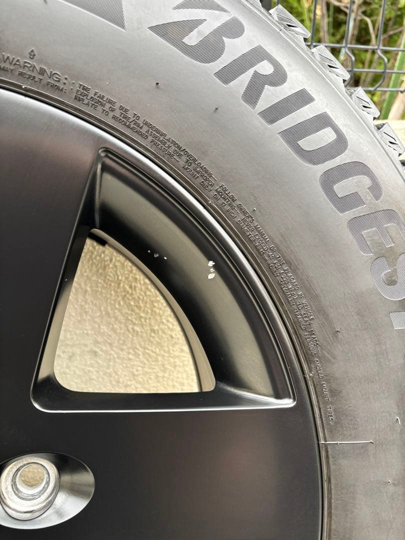 JL/JKラングラー 純正ホイール+スタッドレスタイヤ　4本セット