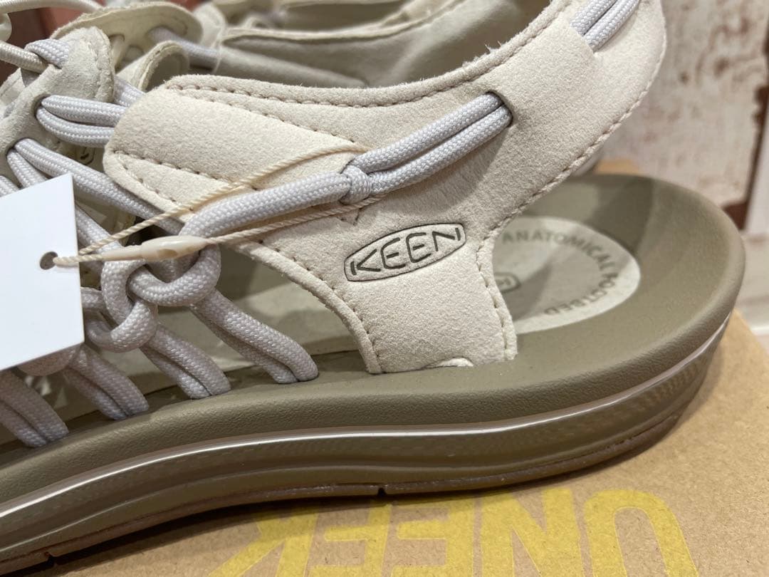 KEEN ユニーク サンダル 1028173 27㎝