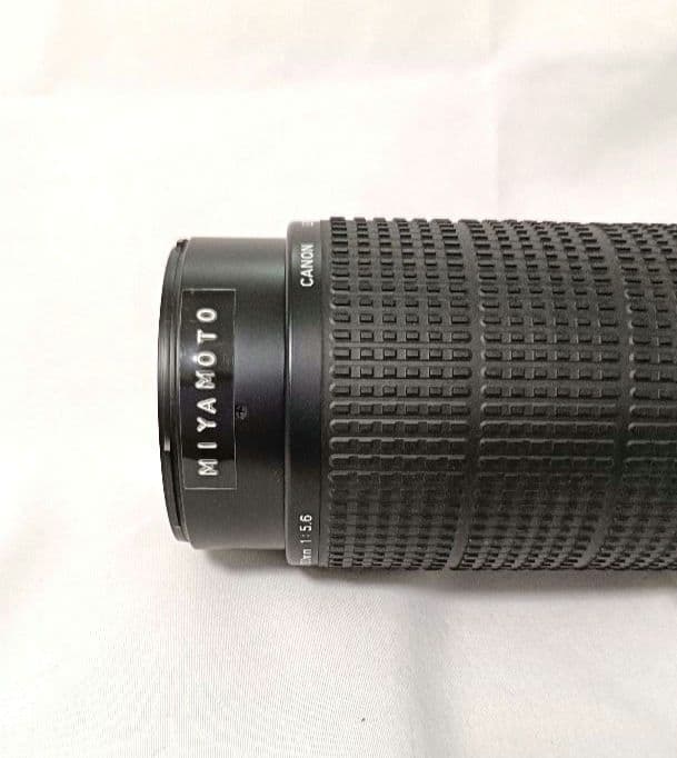 CANON ZOOM LENS FD100ー300㎜1:5.6