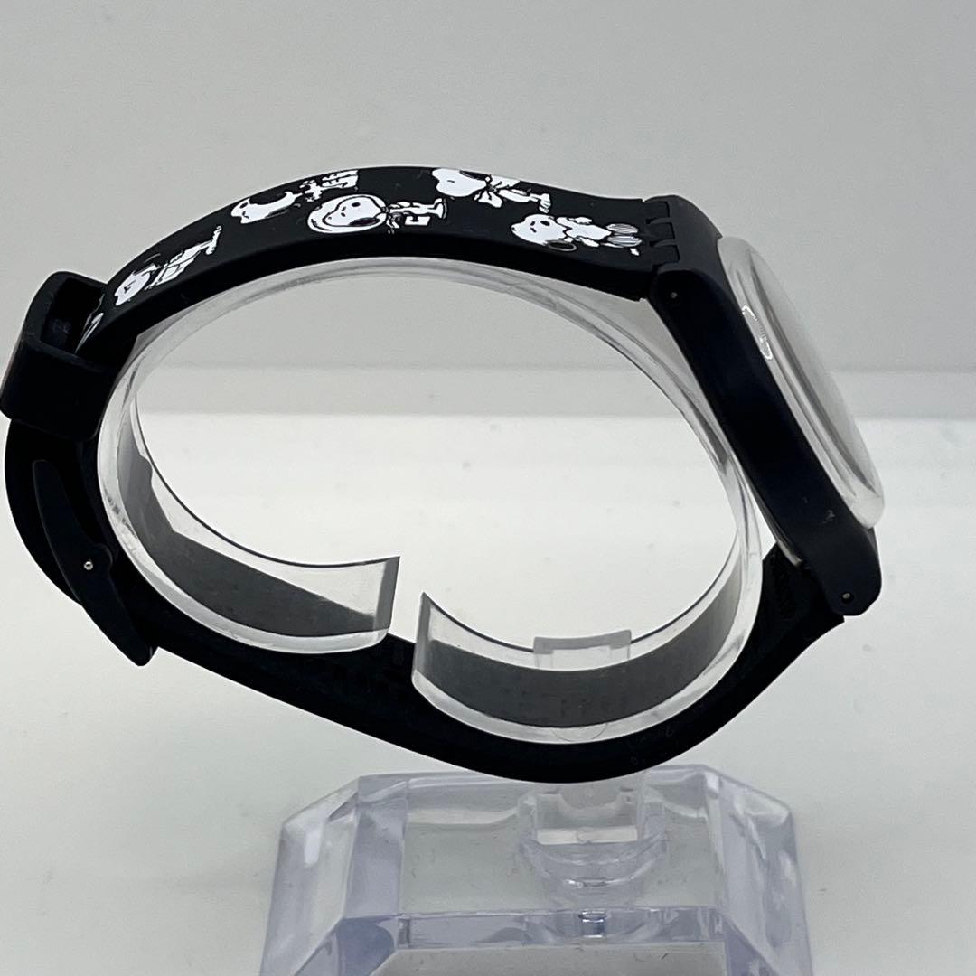 【希少】PEANUTS スヌーピー swatch 腕時計　アナログ時計　コラボ