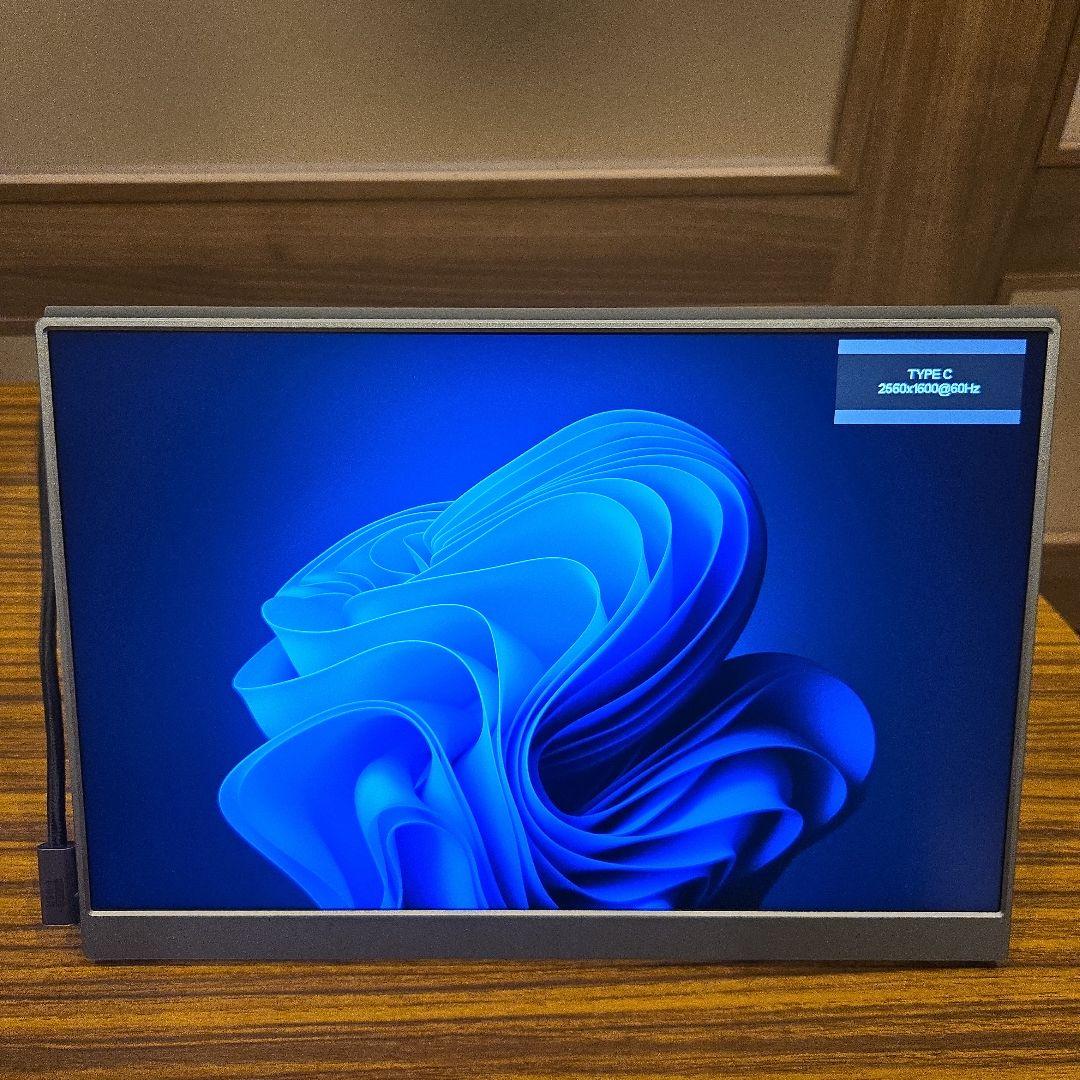 2560x1600 13.3インチ 超軽量モバイルディスプレイ NK-133