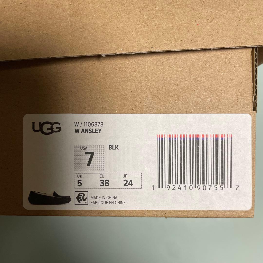 新品未使用　UGG 黒 モカシン