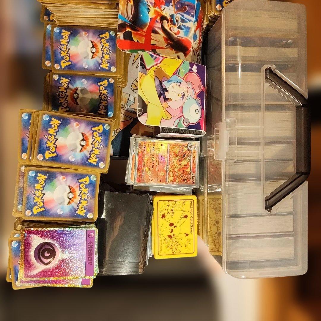 ポケカ引退品　デッキやプレイマットなどあります