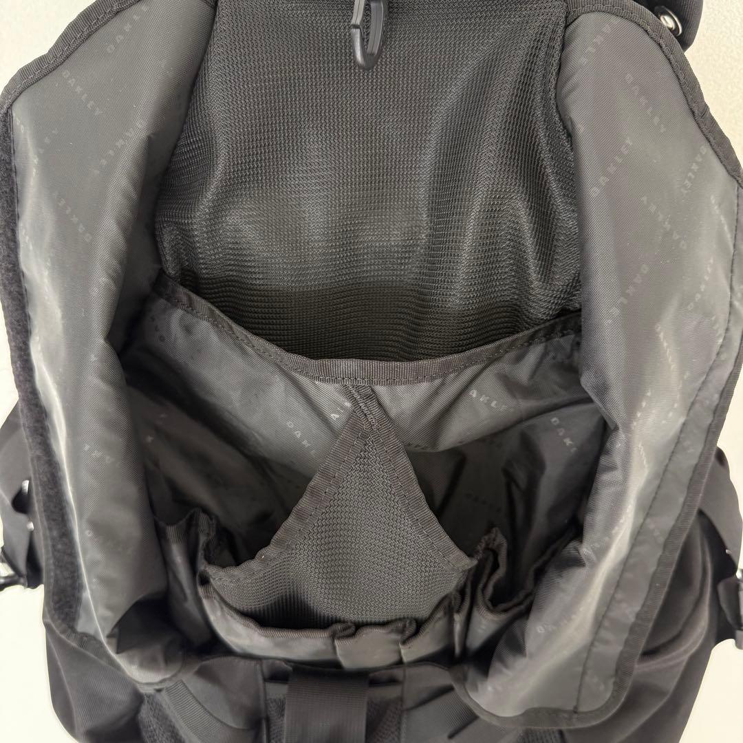 【美品】OAKLEY ICON RC BACKPACK オークリー バックパック