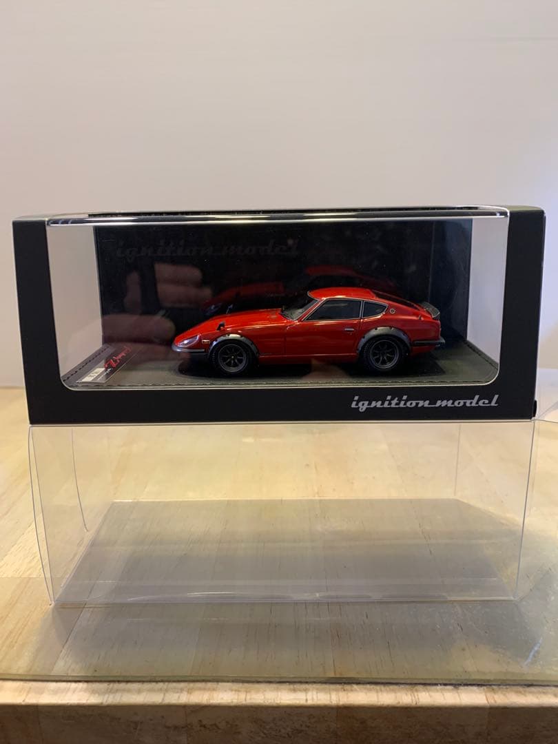 イグニッションモデル　1/43 フェアレディ　Z-G HS30 レッド