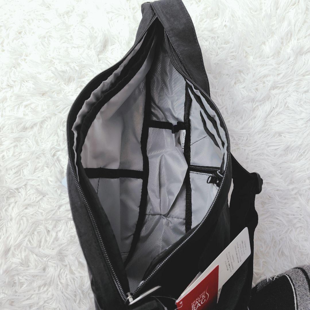 新品タグ付き✨ヘルシーバックバッグ　テクスチャードナイロン Sサイズ ブラック