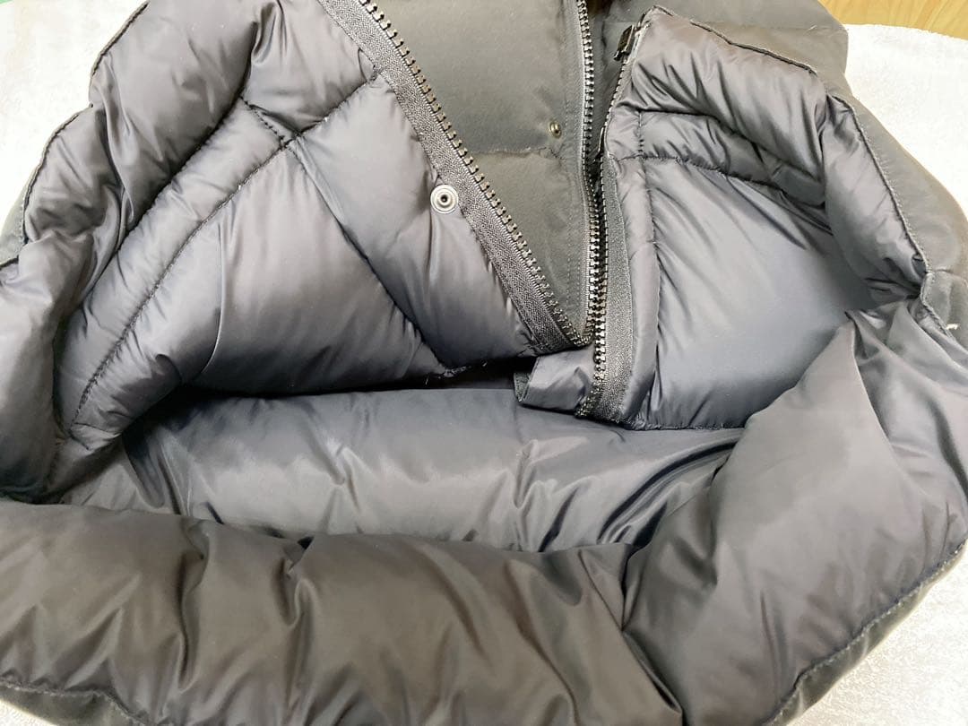   メンズブラック ダウンベスト XL