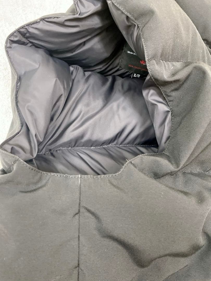   メンズブラック ダウンベスト XL