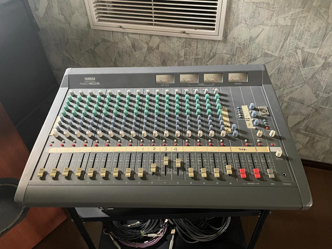 スピーカー セット（ミキサーMC1604）