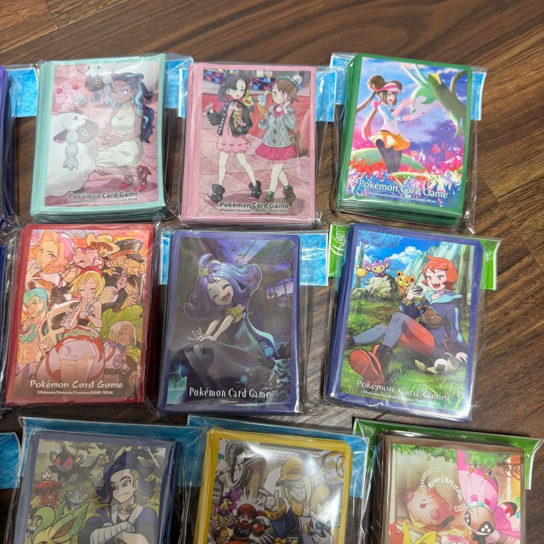 キャラクターデッキシールド　まとめ売り　16個