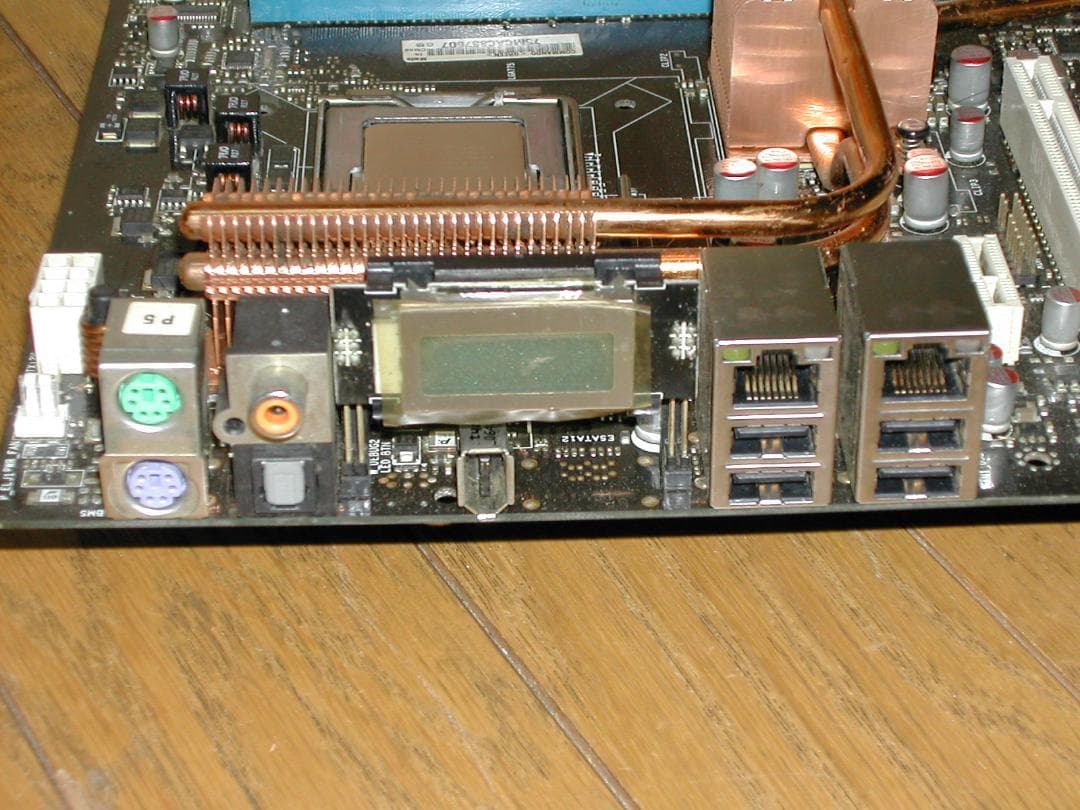 ASUS　Commando　LGA775　Q9650付き