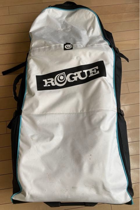 ROGUEインフレータブルSUP パドルセット　全16万円相当