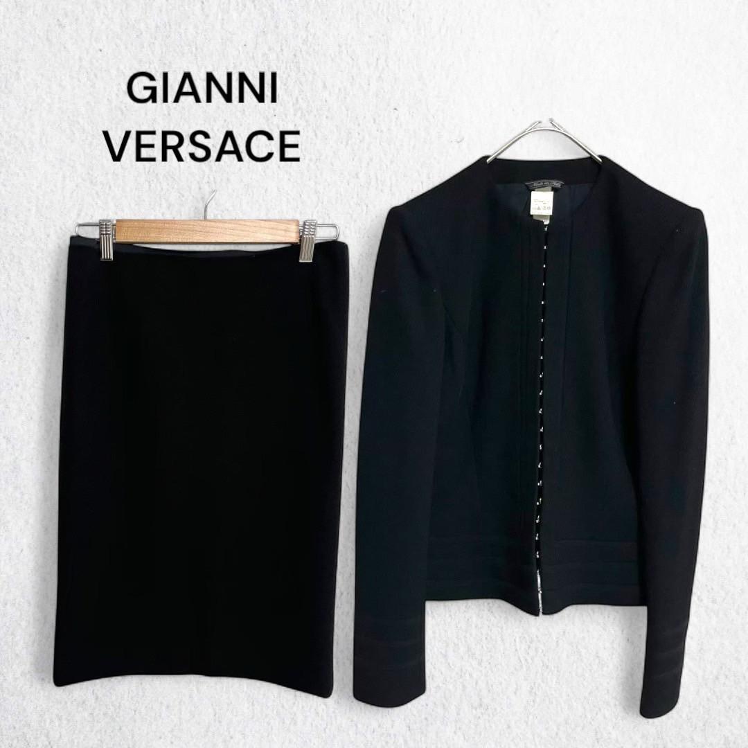 ジャンニヴェルサーチ セットアップ ノーカラージャケット スカート イタリア製