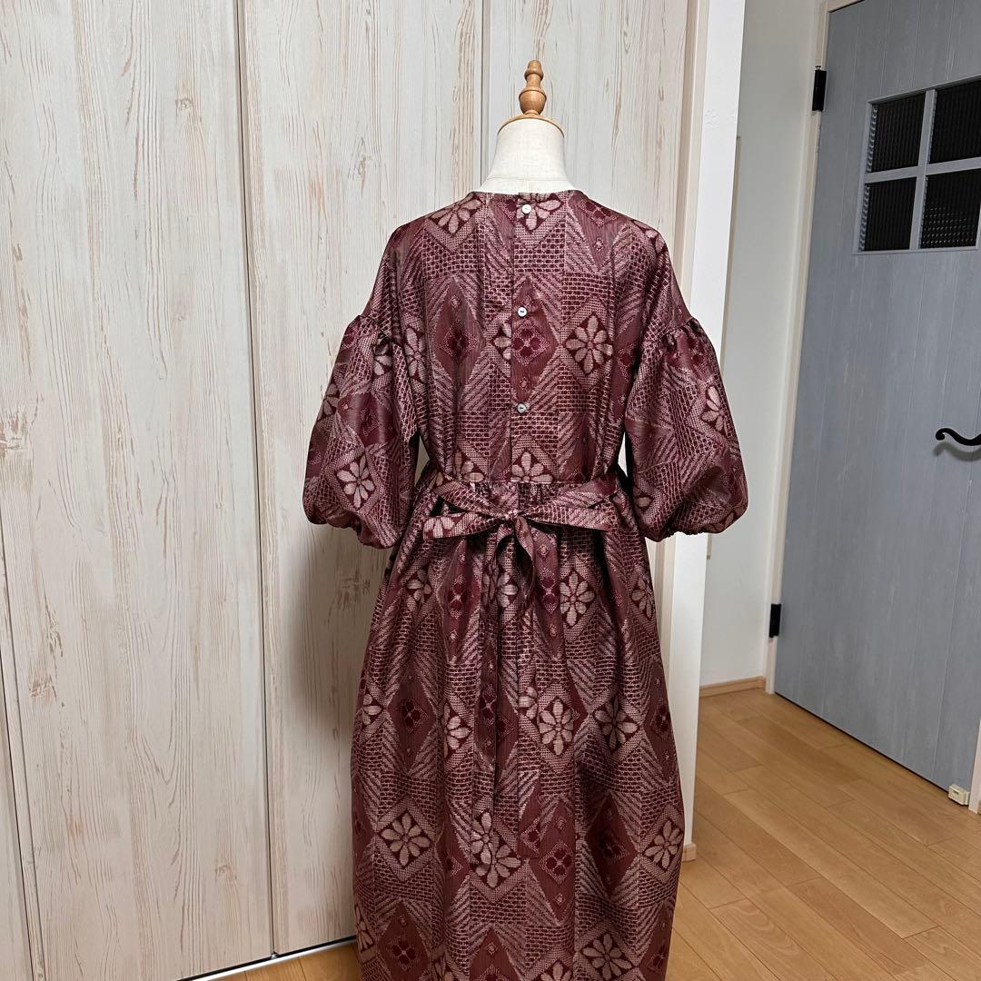 着物リメイク 大島紬から後ろボタンのドロップショルダーワンピース(L~LL)