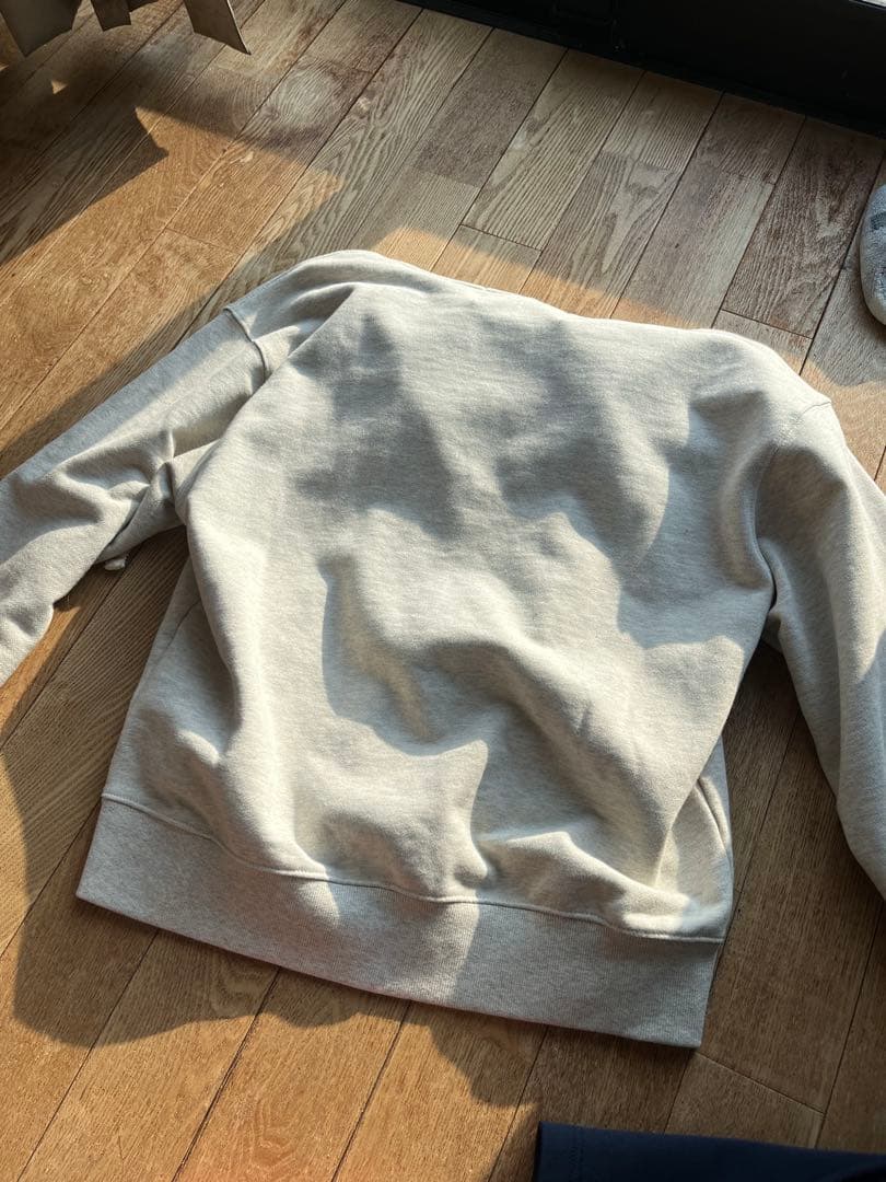 SATUR ジップパーカー