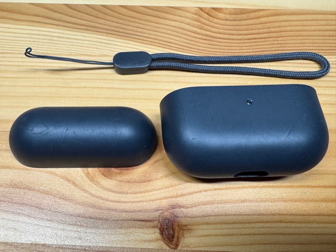 【美品】AirPods Pro 第2世代（Lightning） おまけ付き