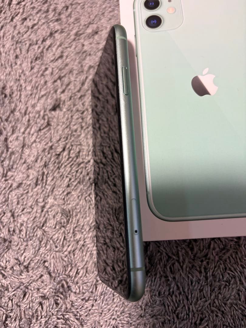 Apple iPhone 11 ミントグリーン 本体　128GB