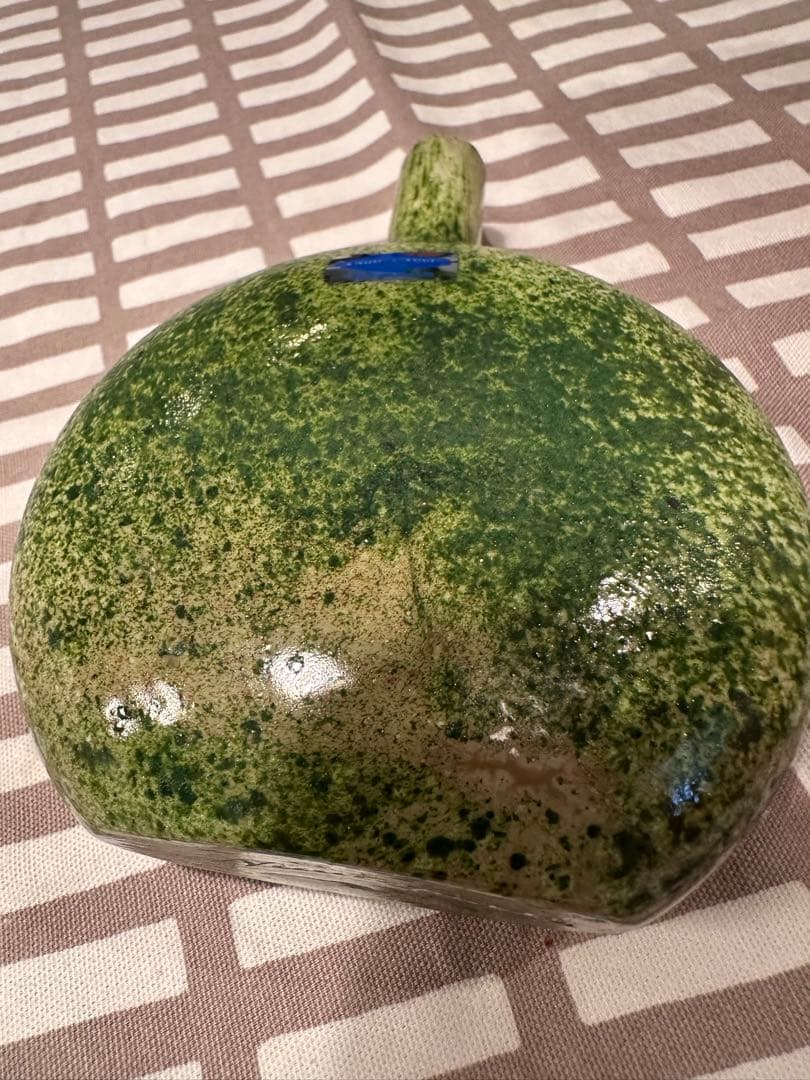 オイバトイッカ　ヌータヤルヴィ　一輪挿し