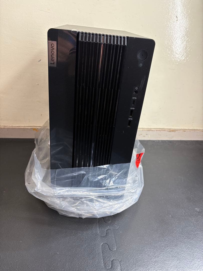 ほぼ新品 Lenovo i5 13400F/16GB/RTX1660/SSD