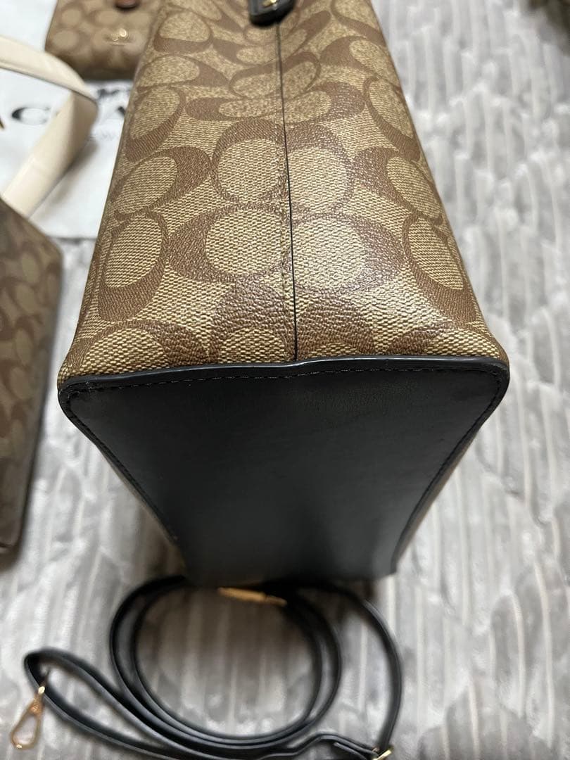 COACH ベージュ ショルダーバッグ 2点セット折り財布