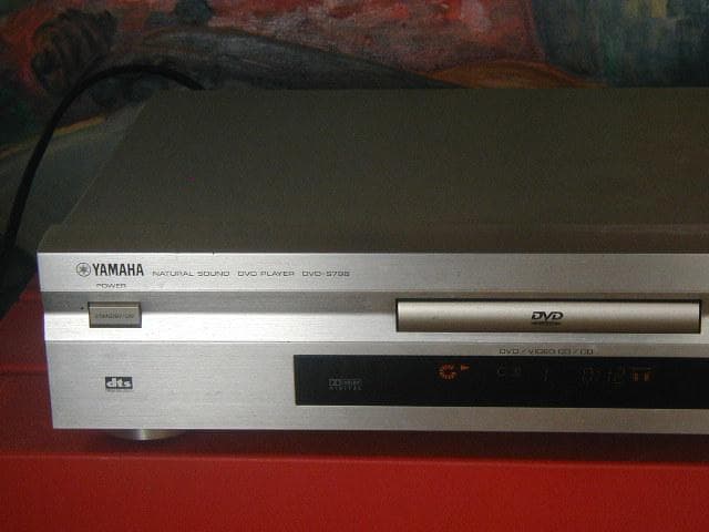★ヤマハ　DVD-S796 DVD/cdプレーヤー,ヨゴレキズあり。動作良好です