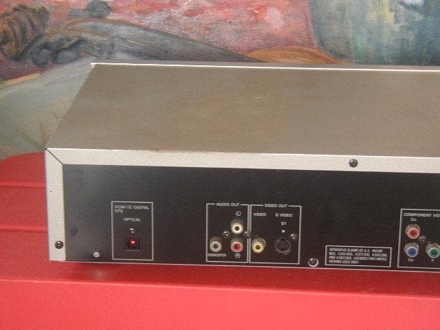 ★ヤマハ　DVD-S796 DVD/cdプレーヤー,ヨゴレキズあり。動作良好です