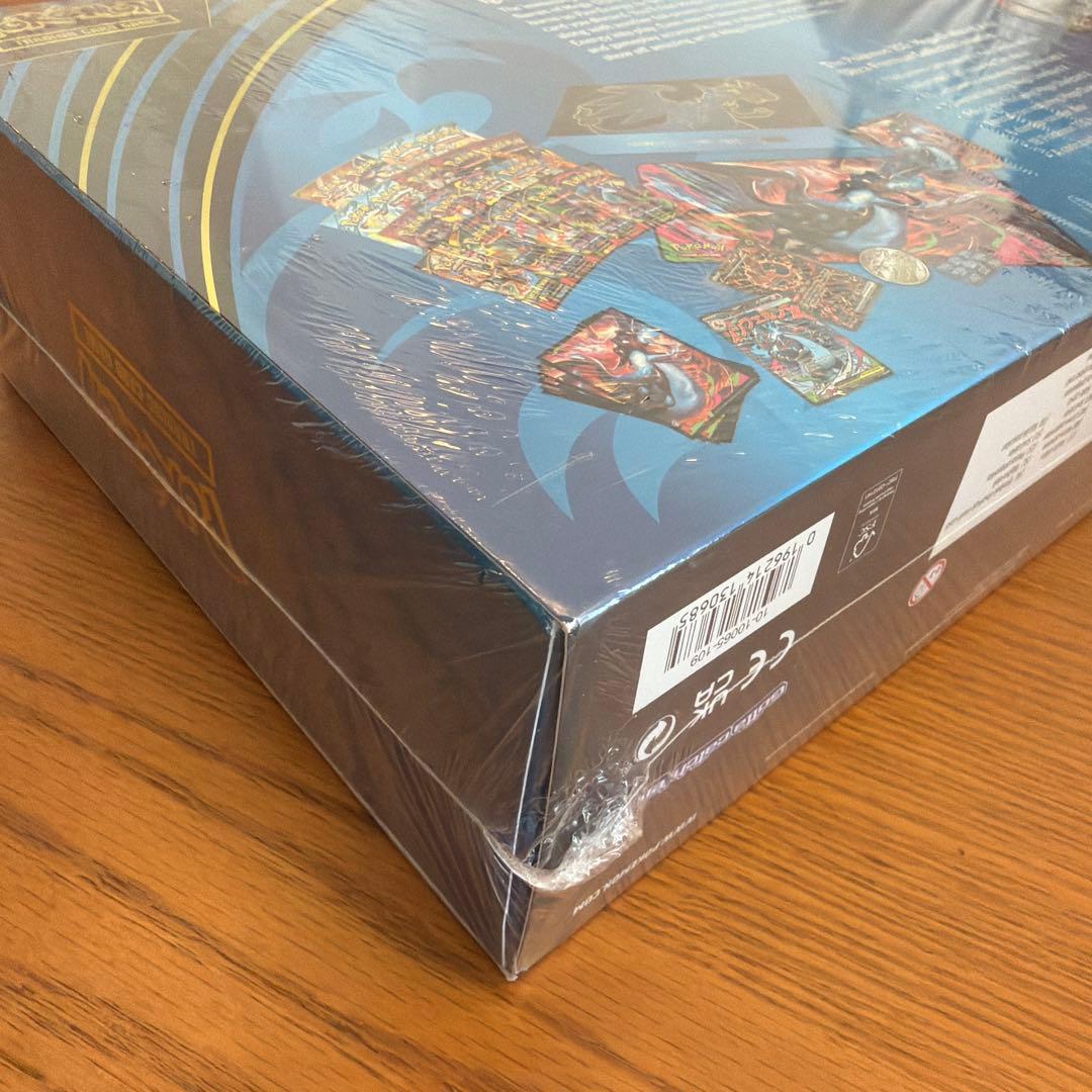 英語版メガエボリューション　メガリザードンXex ウルトラプレミアムコレクション