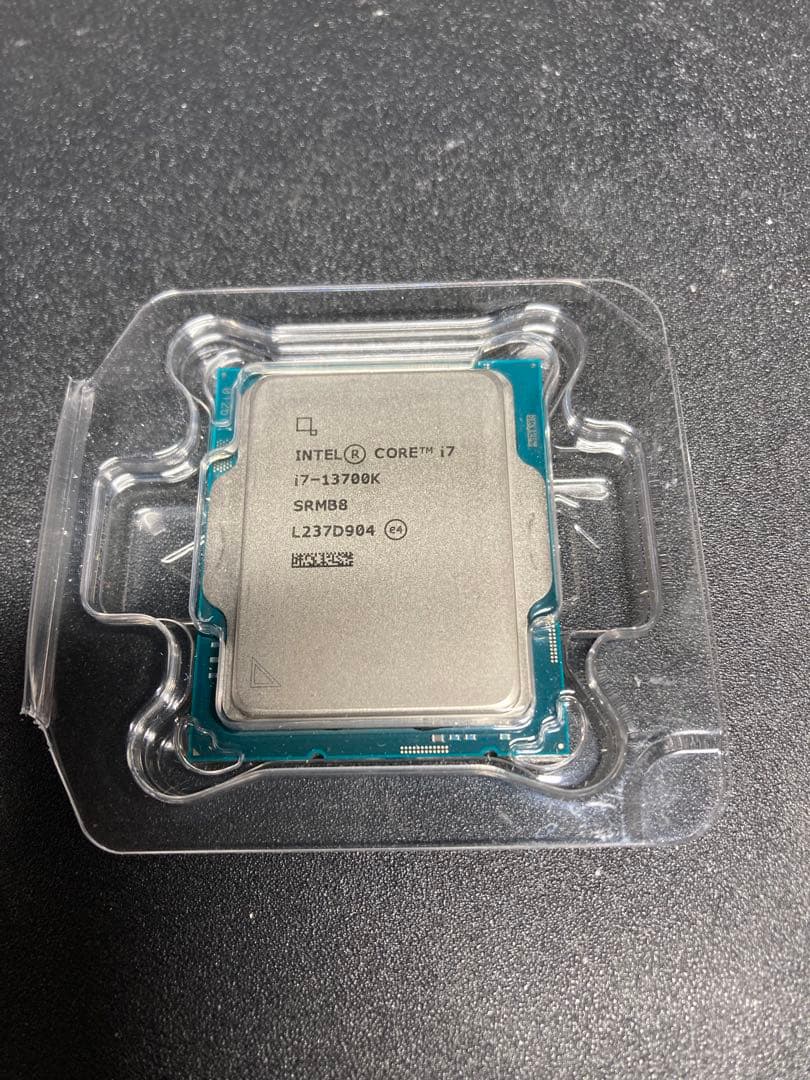 CPU Intel i7 13700k