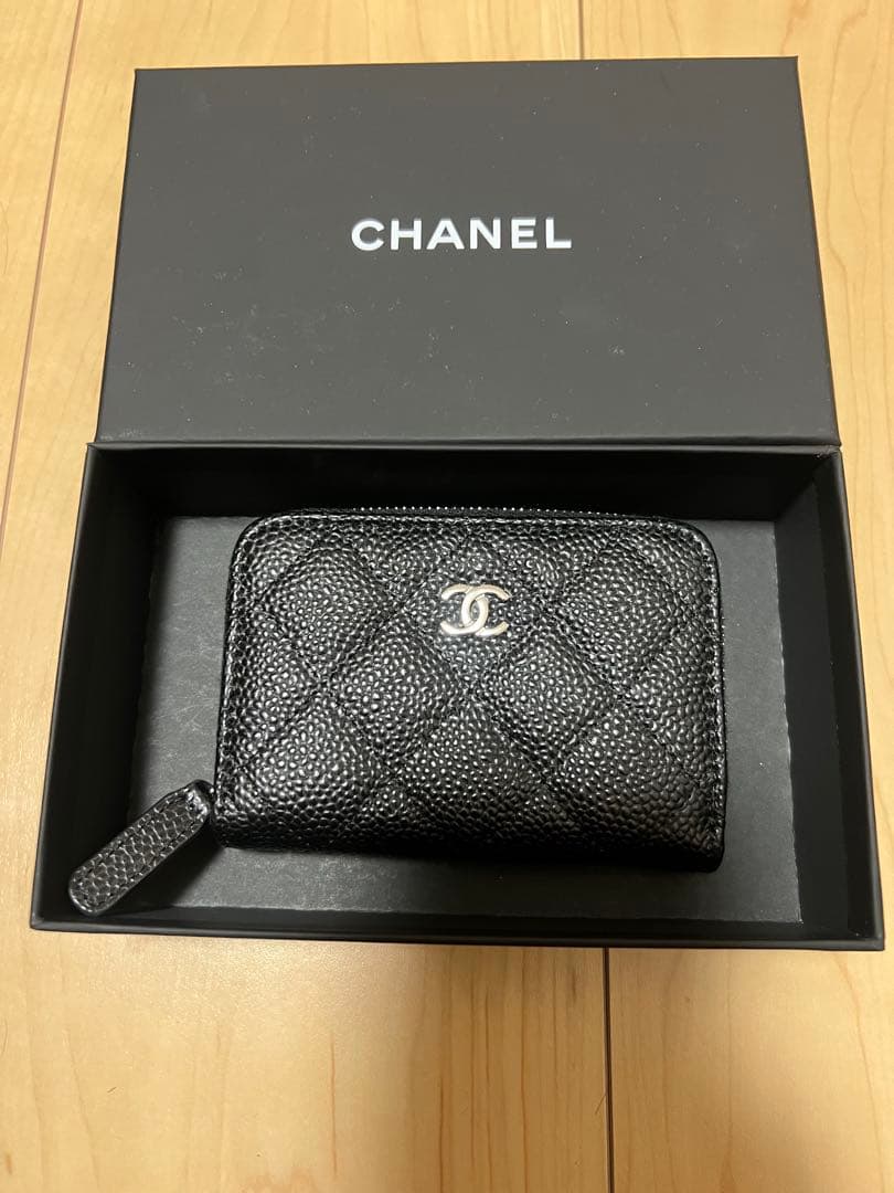 [新品未使用]CHANEL ブラック キルティング ケース