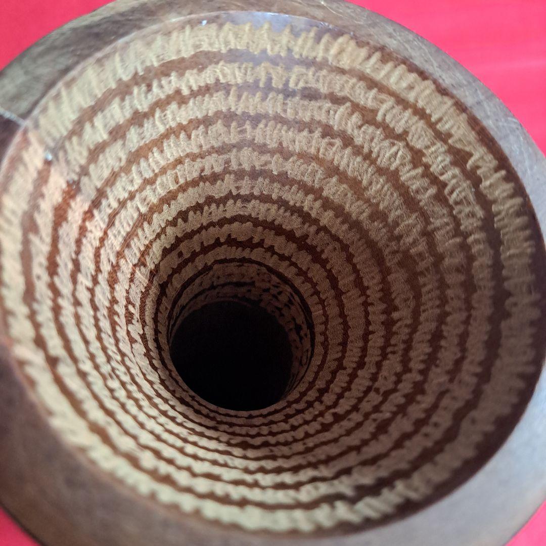 和楽器　小鼓の懐の深い胴