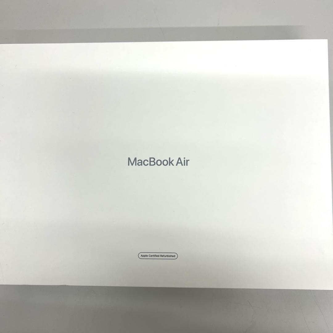 MacBook Air M2（ミッドナイト）