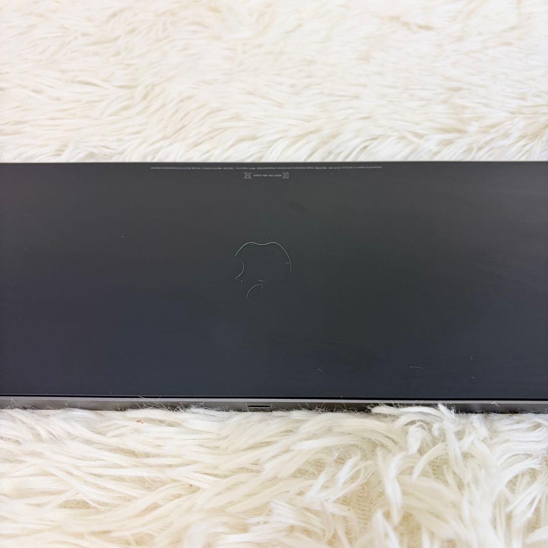 アップル純正マジックキーボード　テンキー付き　スペースグレイ　モデルA1843