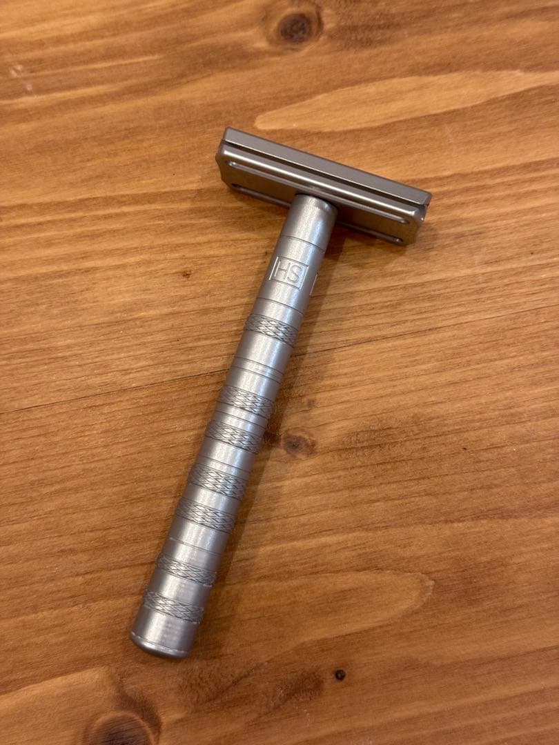 Henson Shaving AL13 アルミニウム剃刀 5枚刃付き