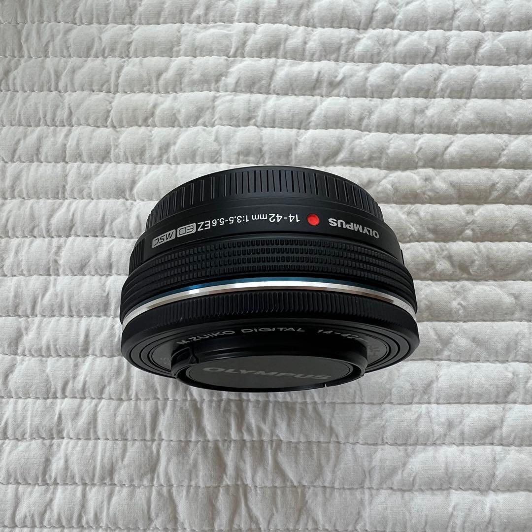 【極美品】OLYMPUS PEN E-P7 14-42mm EZ レンズキット