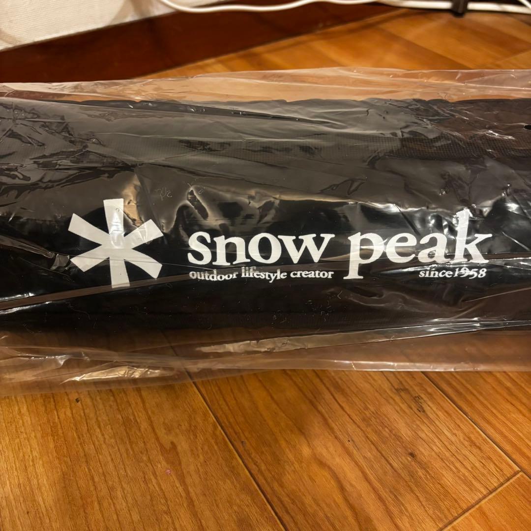 【新品】 peak キャンピングフロアマット+収納袋