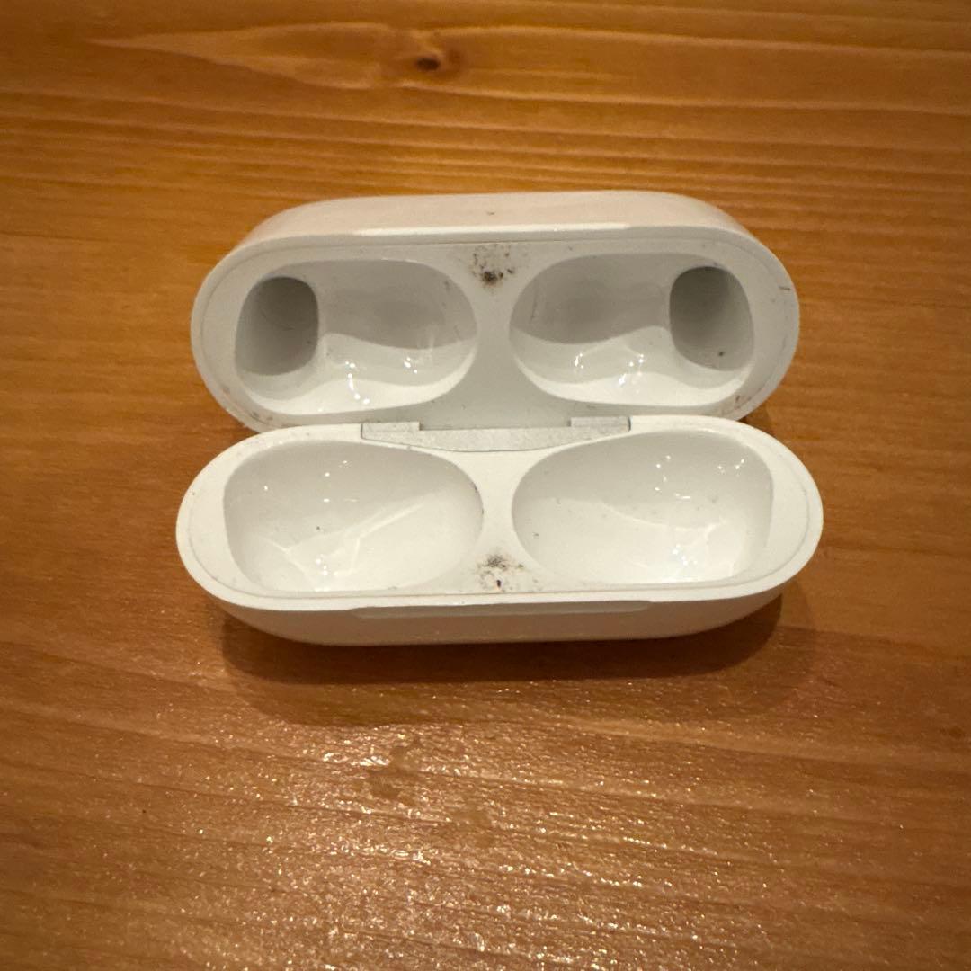 【美品】 Airpods Pro 2 第二世代 右耳のみ 片耳 iFaceケース