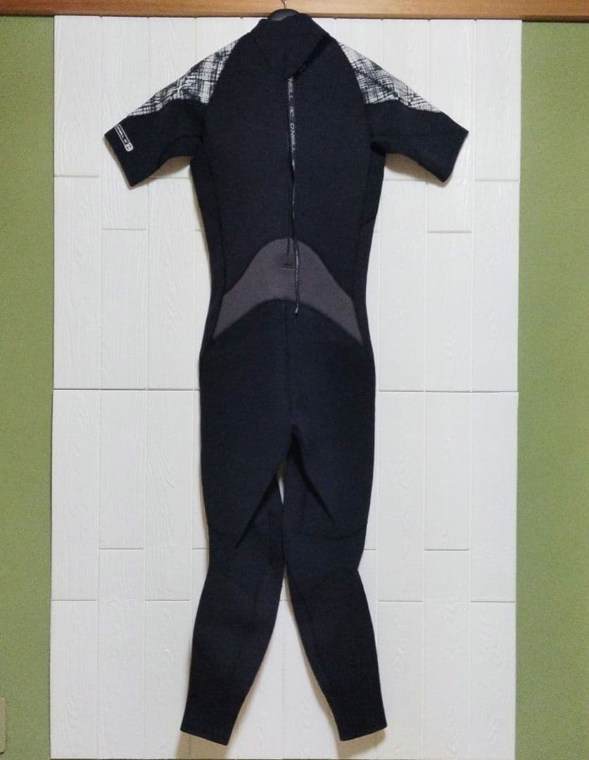 中テツ様【美品】オニール　ウェットスーツ　シーガル　XL