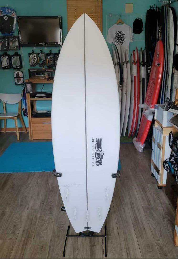 ＜新品・送料込み＞ 5.8 JS SUB XERO J0849