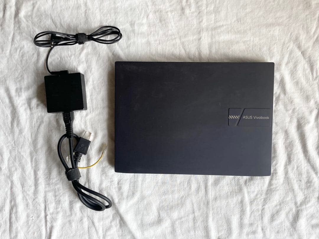 クラシックギター　ASUS Vivobook Pro14