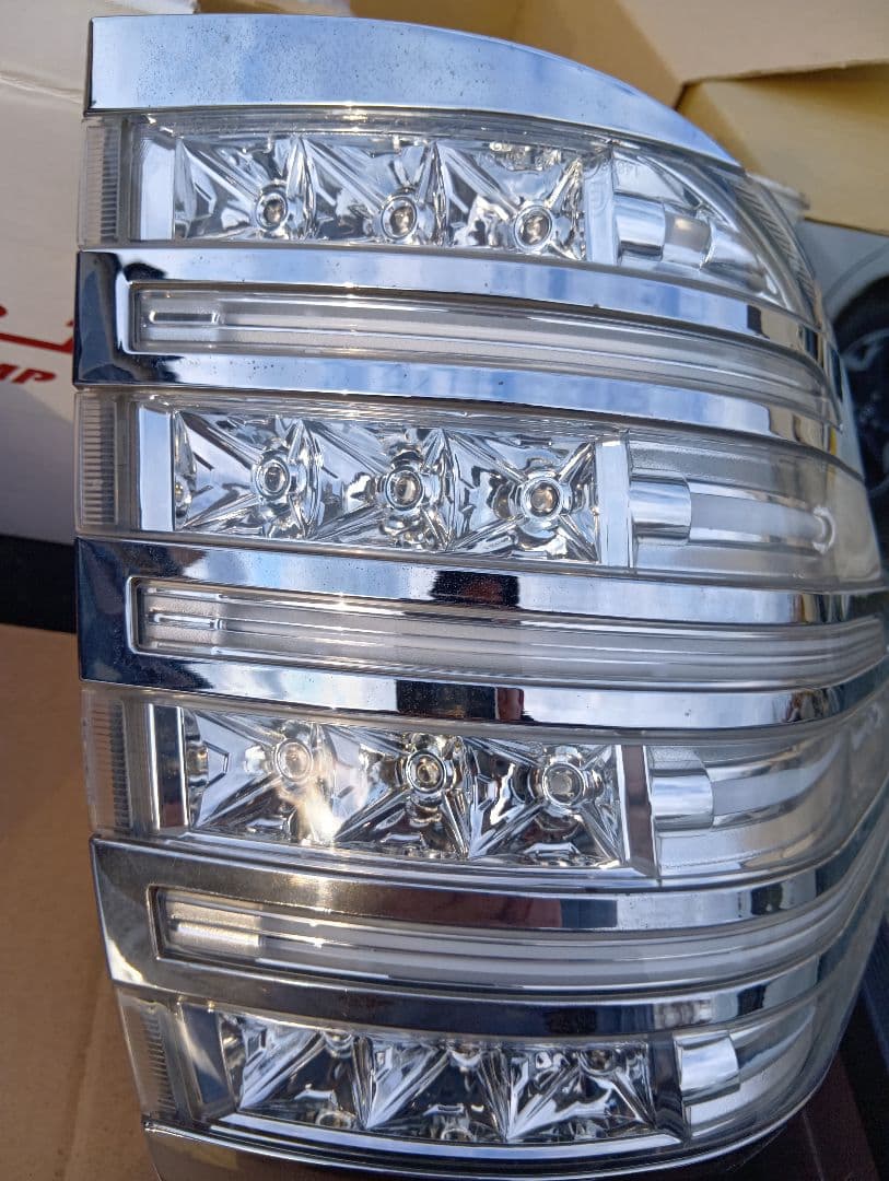 20アルファード ヴェルファイア ヴァレンティ テールランプ