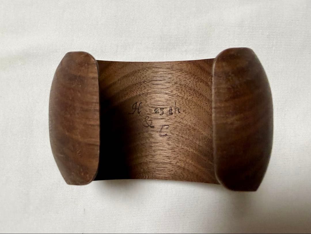 HUG O WaR 25周年　coguバングル　雅姫