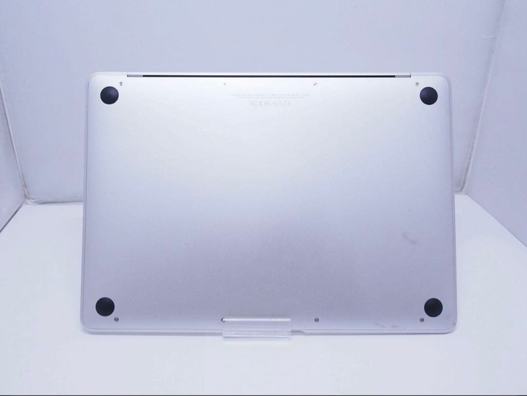 MacBook シルバー 本体